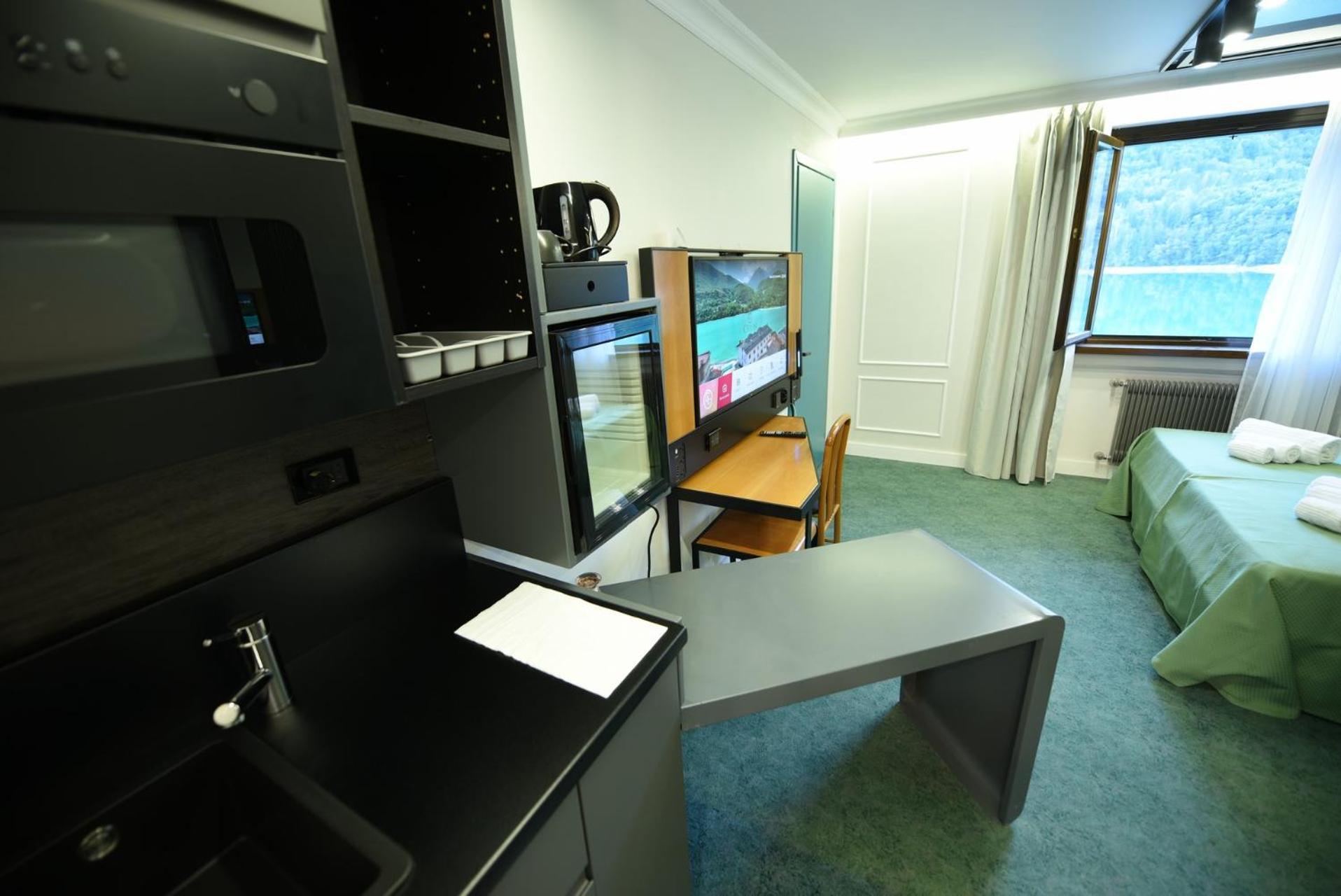 Hotel Celis บาร์ชิส ภายนอก รูปภาพ