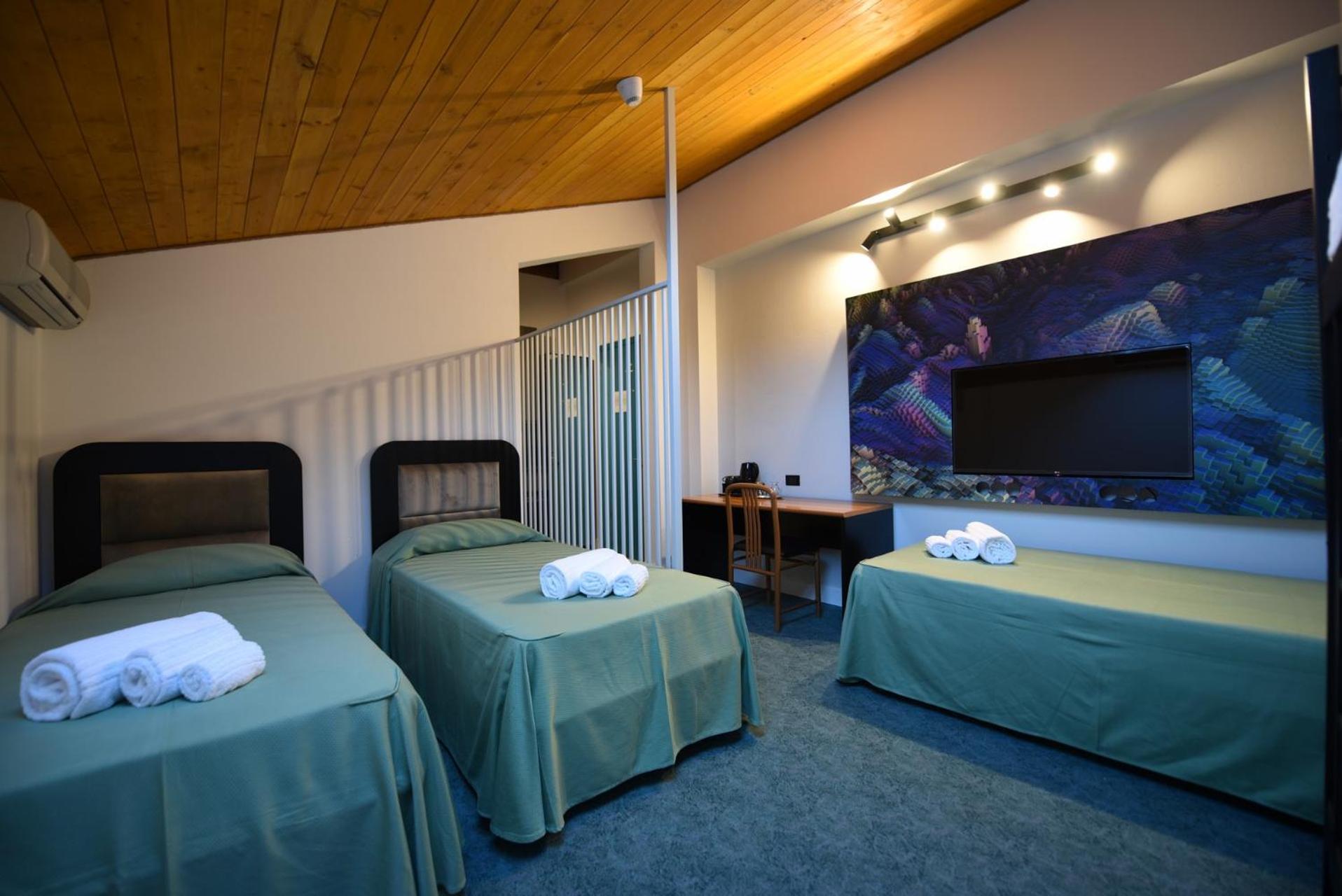 Hotel Celis บาร์ชิส ภายนอก รูปภาพ