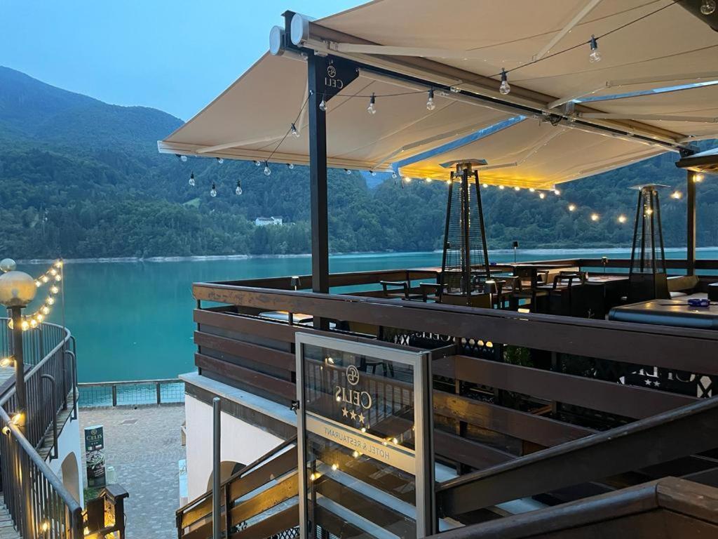 Hotel Celis บาร์ชิส ภายนอก รูปภาพ